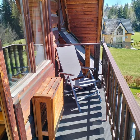 Drewniany Pokoik Tatra Travel Проживание в семье